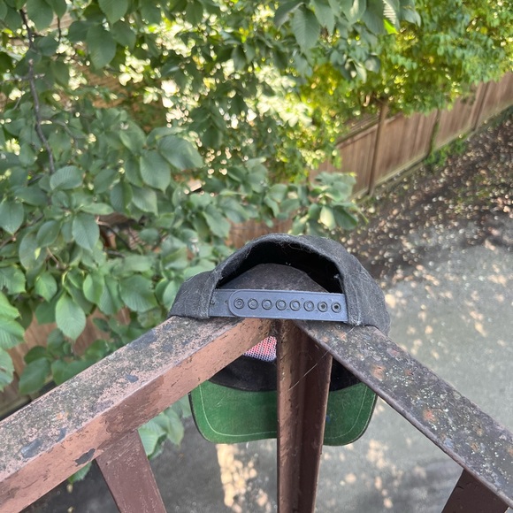 Vintage Powerbuilt Hat - Picture 2 of 2